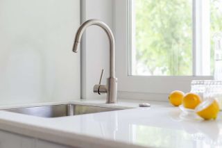 Смеситель для кухни Omoikiri Shinagawa-S-BN сталь